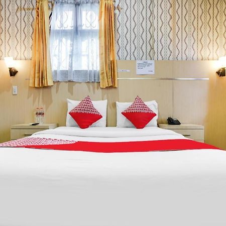 Oyo 1140 Hotel Tresya Tanjung Balai Tanjungbalai Zewnętrze zdjęcie